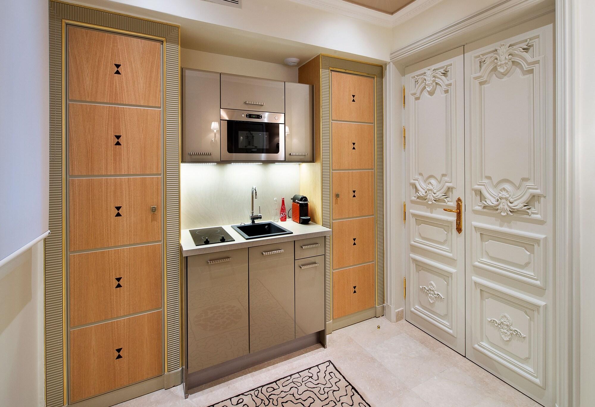 Saint-honore 3* Parigi